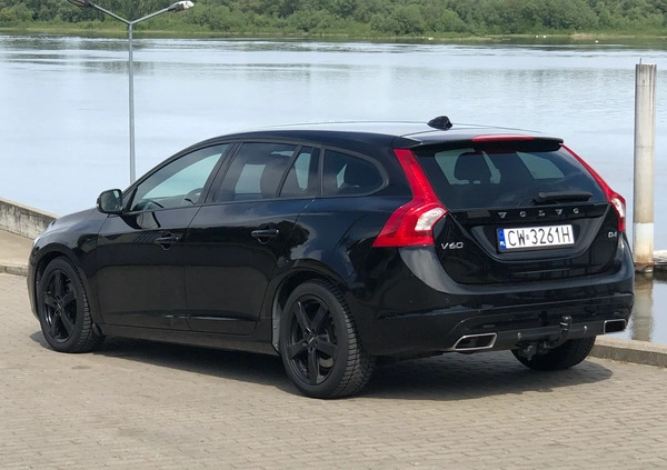 Volvo V60 cena 45900 przebieg: 285000, rok produkcji 2015 z Włocławek małe 667